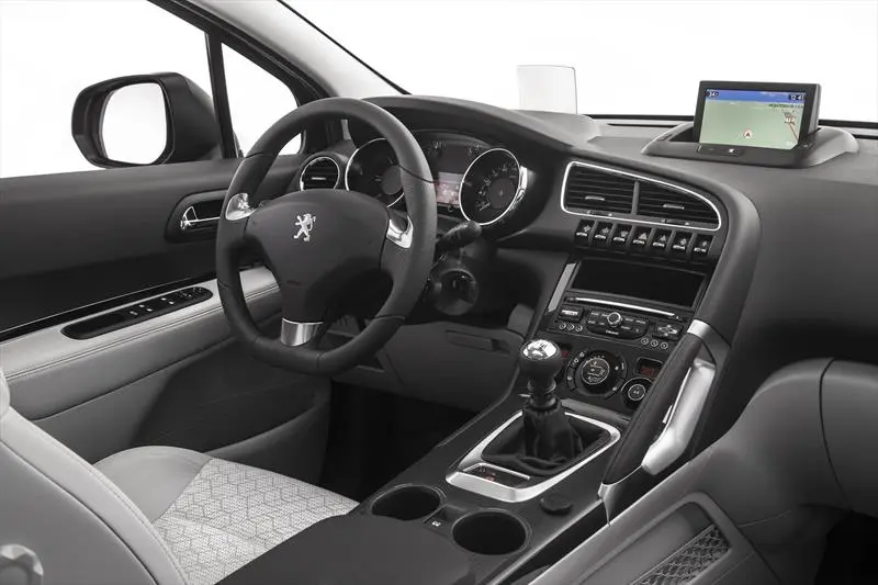 Peugeot 3008 3008 1.6 e-HDI Start&Stop Feline Auto6R 4