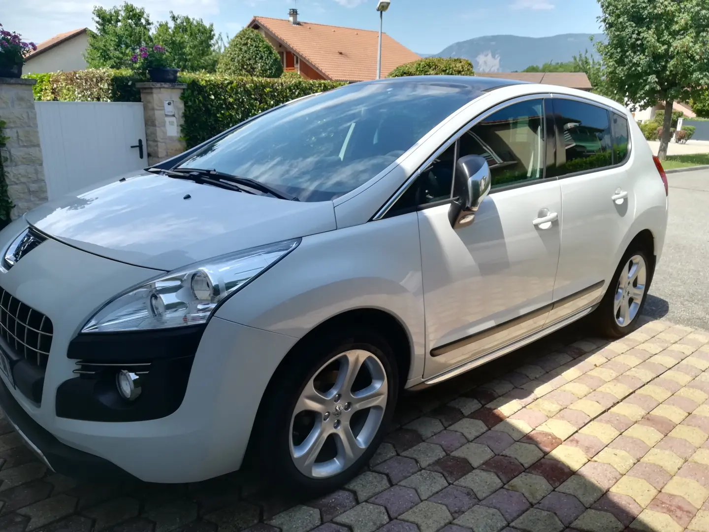 Peugeot 3008 3008 1.6 HDI Allure 4