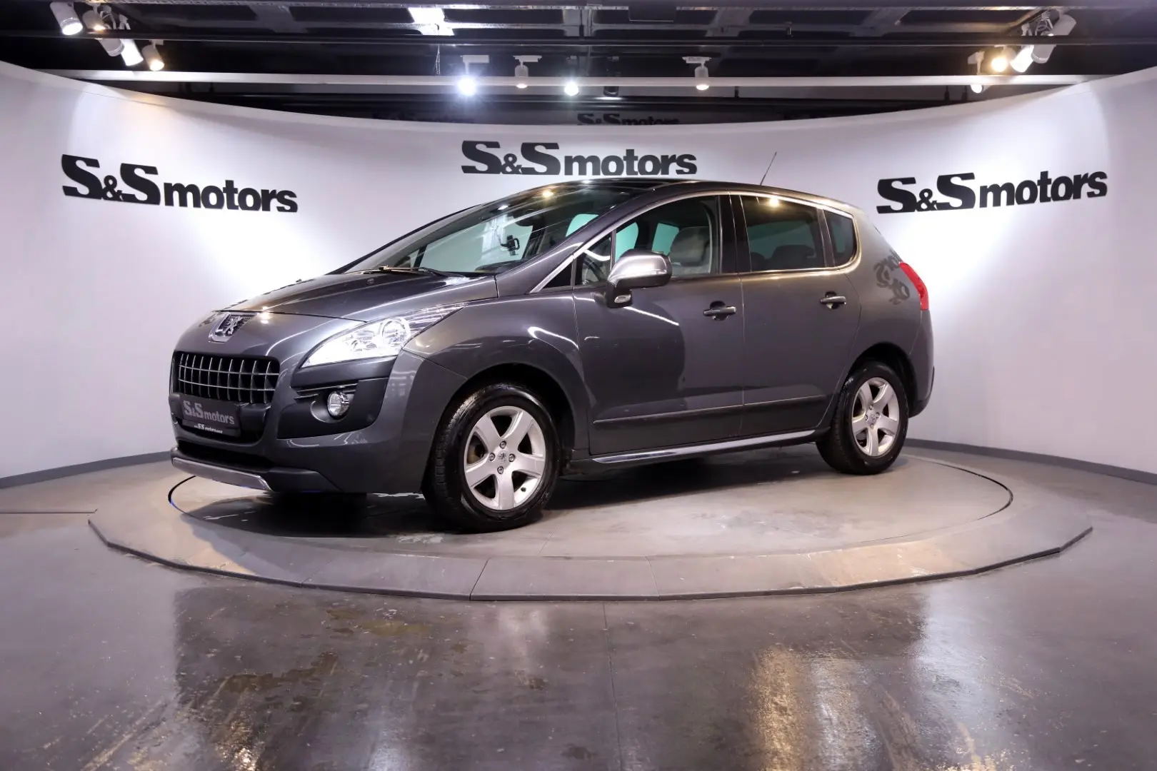 Peugeot 3008 3008 1.6 HDI Allure 6