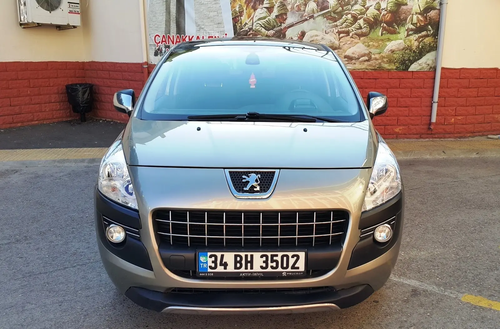 Peugeot 3008 3008 1.6 HDI Premium Auto6R 4