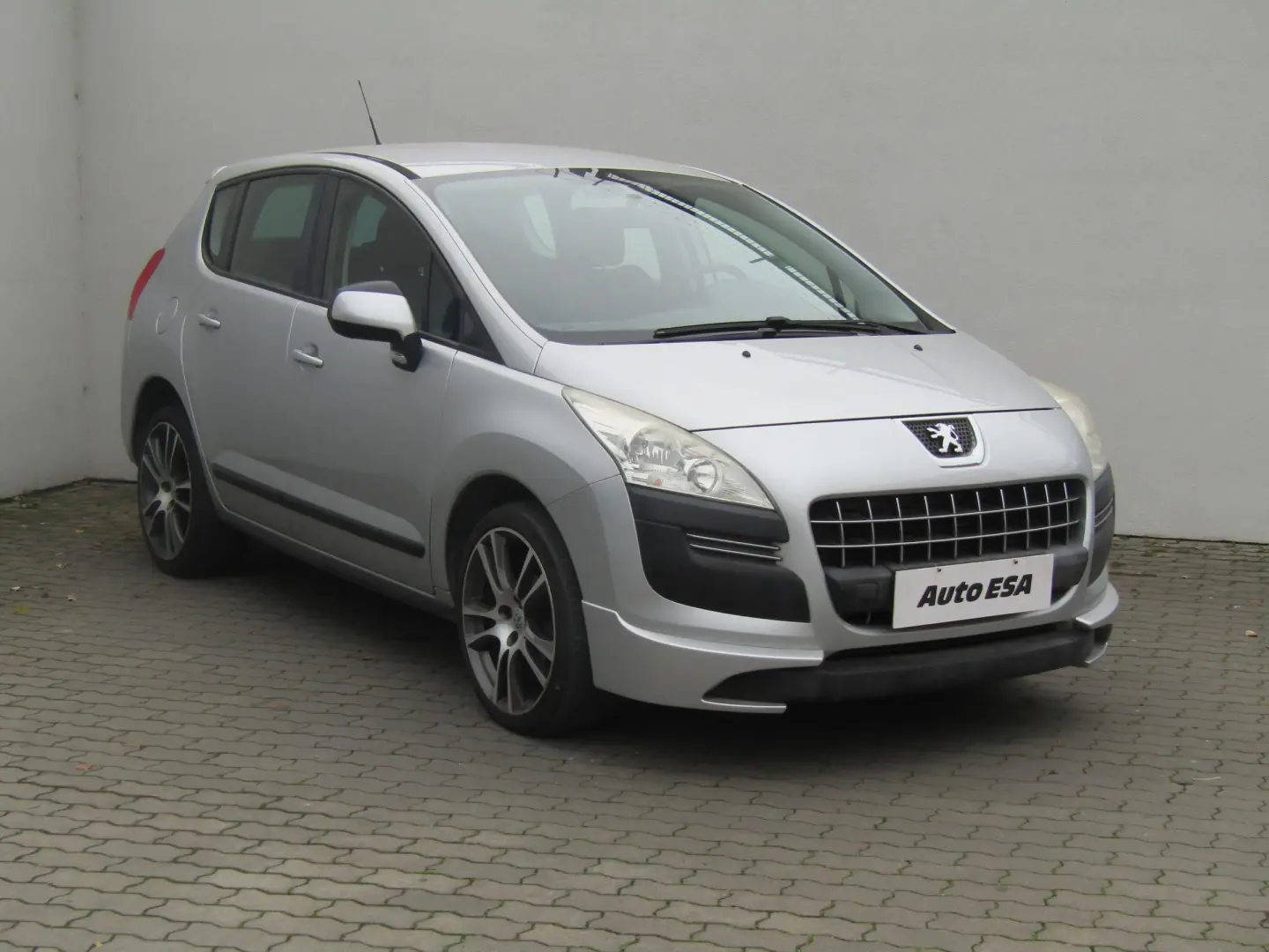 Peugeot 3008 3008 1.6 VTI Alllure 4