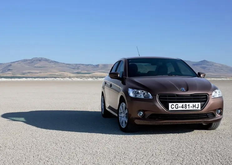 Peugeot 301 301 1.2 VTI PureTech Access 6