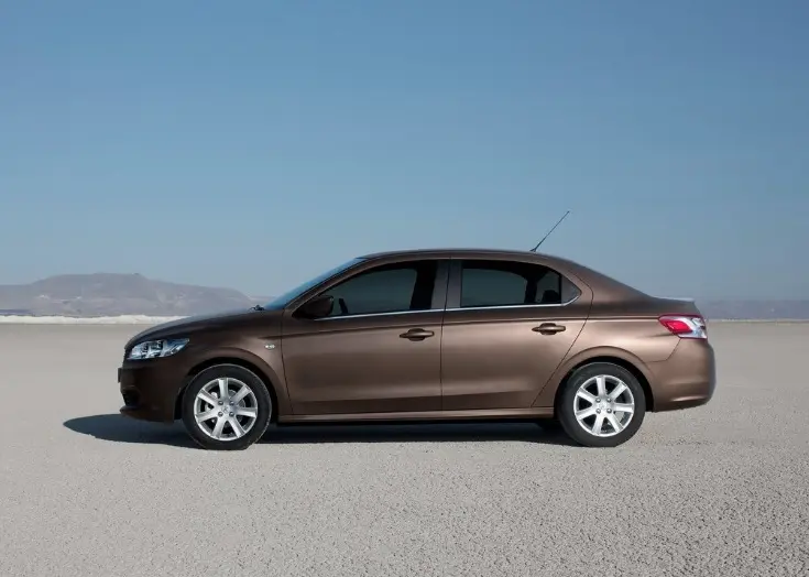 Peugeot 301 301 1.2 VTI PureTech Access 5