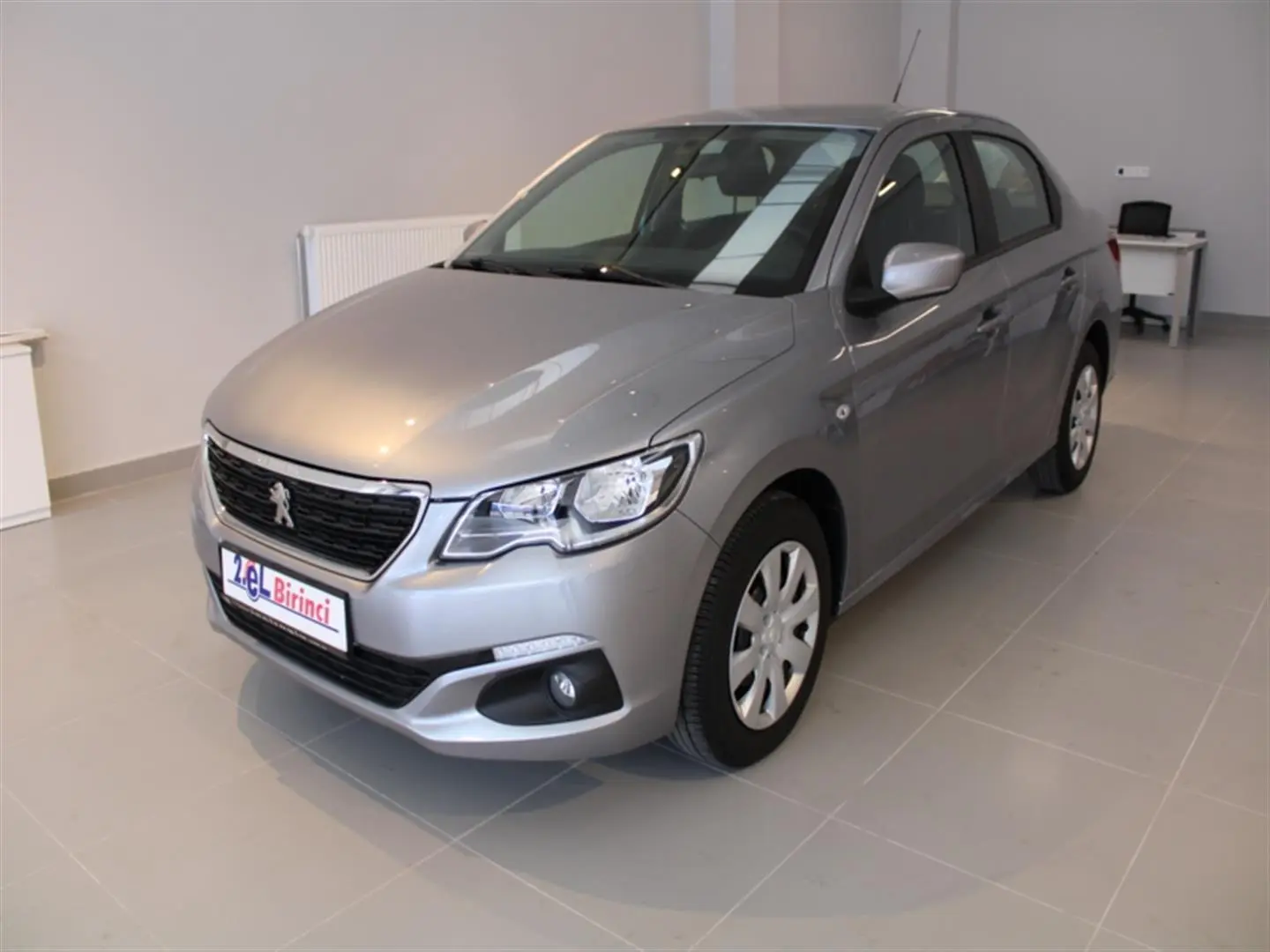 Peugeot 301 301 1.2 VTI PureTech Active 1
