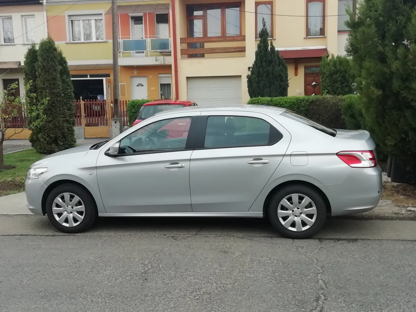 Peugeot 301 301 1.2 VTI PureTech Active 4