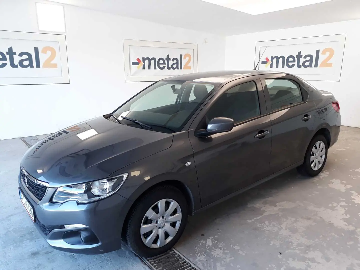 Peugeot 301 301 1.5 BlueHDI Active 1