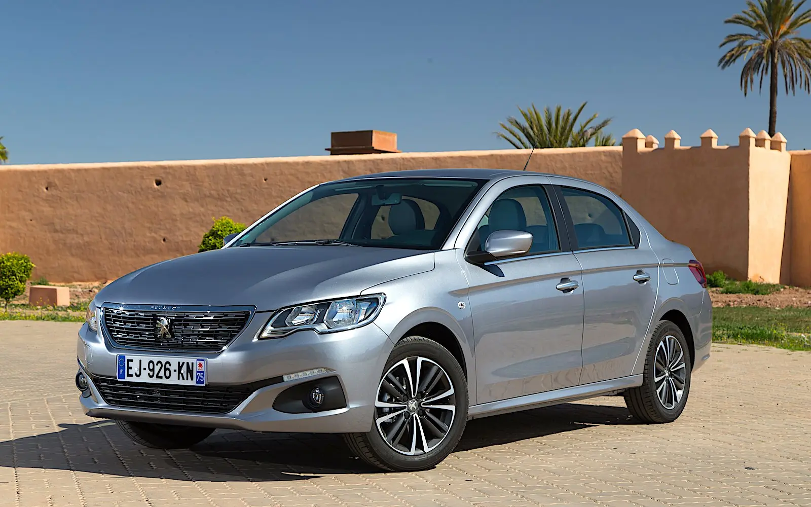 Peugeot 301 301 1.6 BlueHDI Access 3