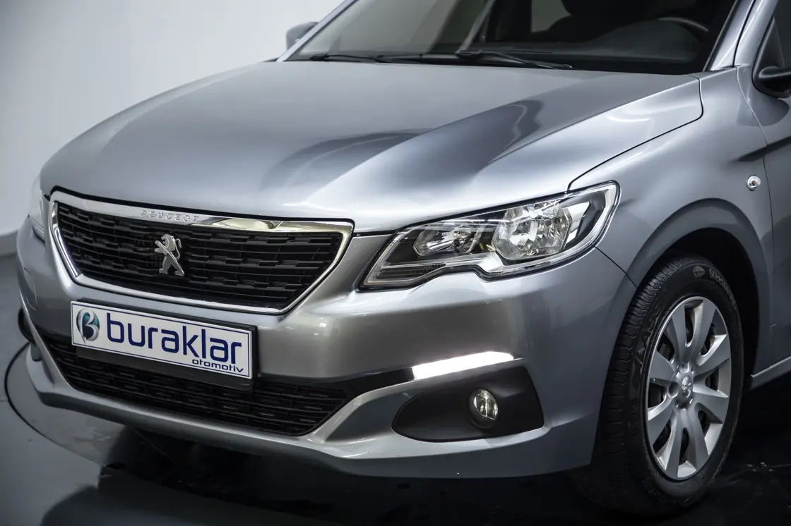 Peugeot 301 301 1.6 BlueHDI Active 3