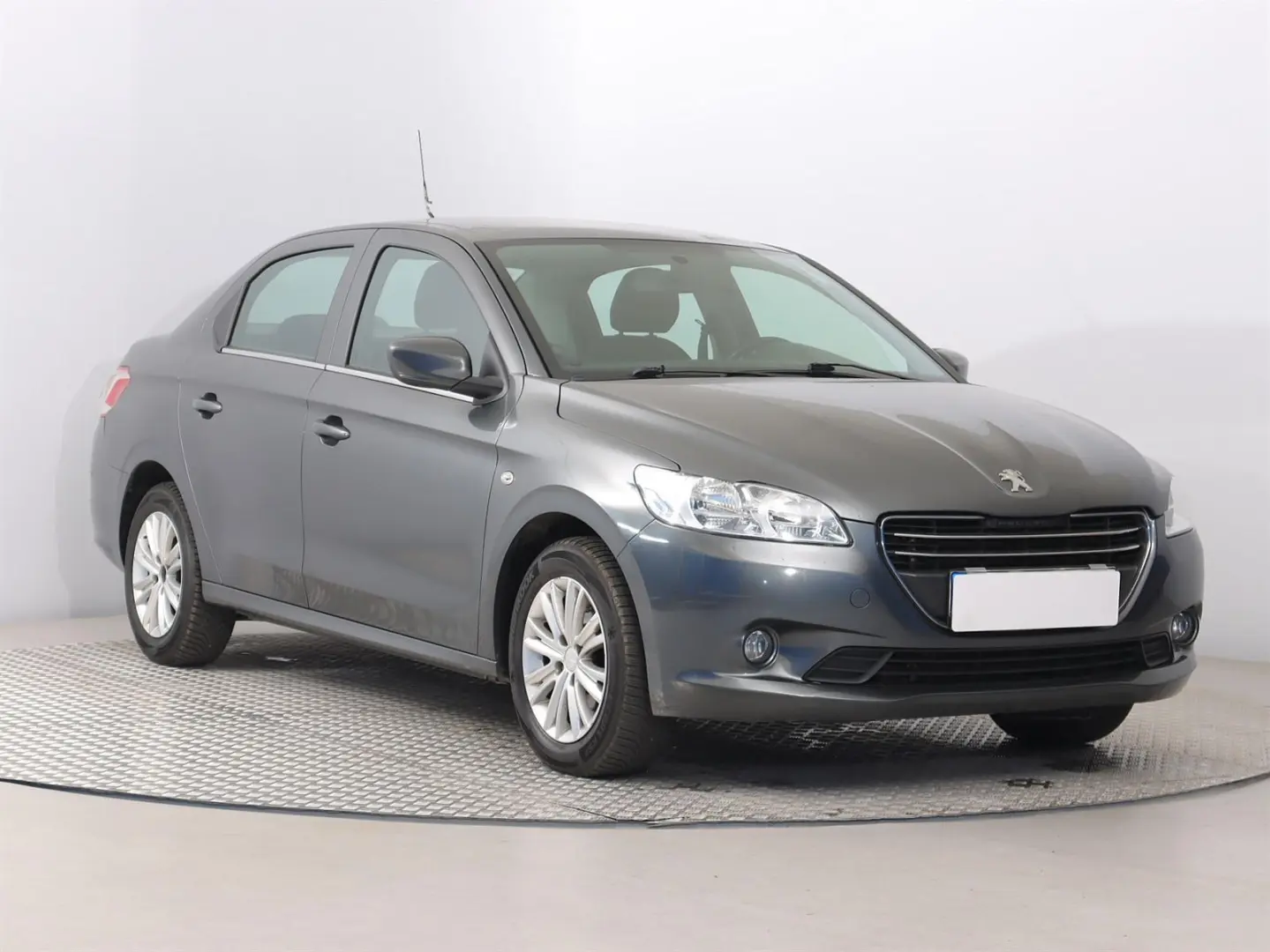 Peugeot 301 301 1.6 HDI Allure 2