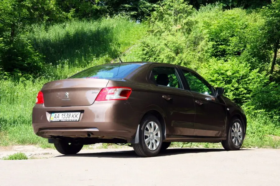 Peugeot 301 301 1.6 HDI Allure 3