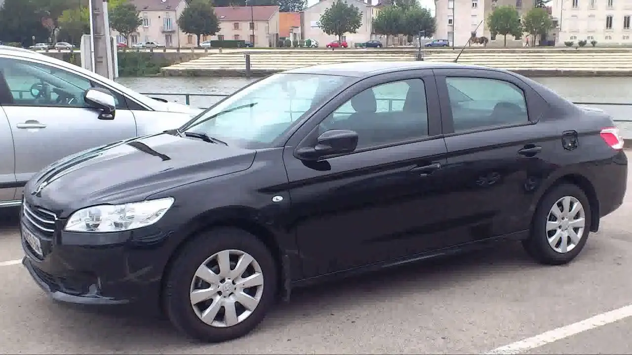 Peugeot 301 301 1.6 VTI Active 5