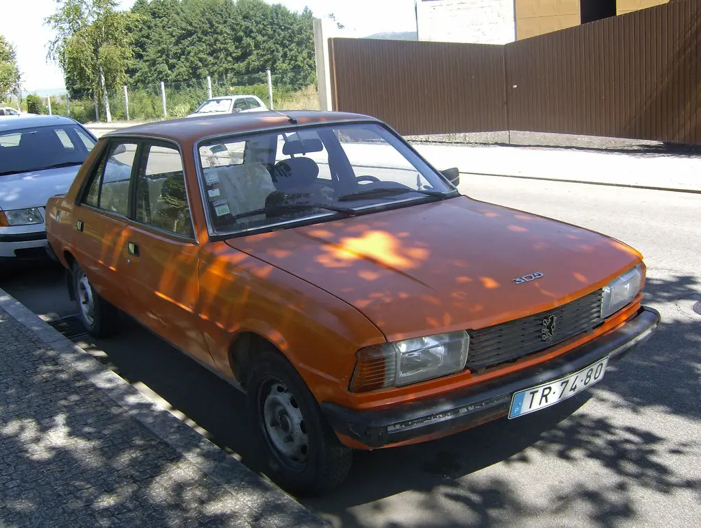 Peugeot 305 305 1.5 GR 2
