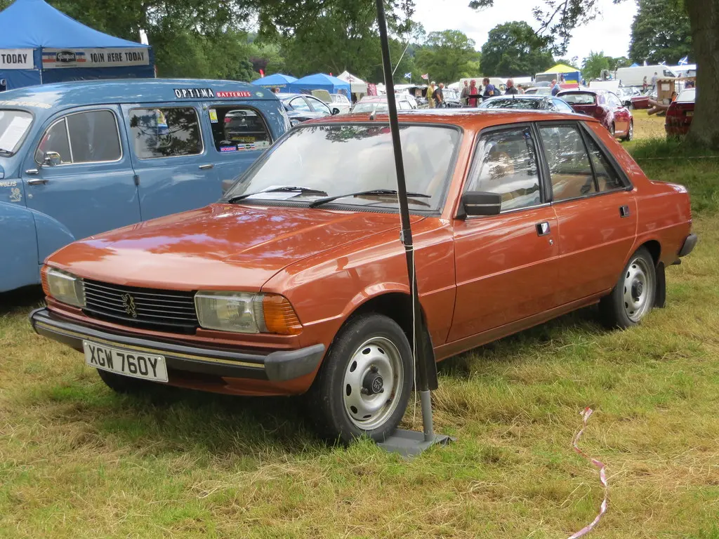 Peugeot 305 305 1.5 SR 4