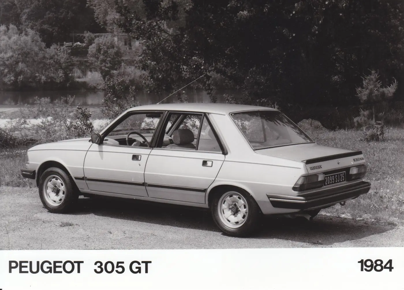 Peugeot 305 305 1.6 GT 5