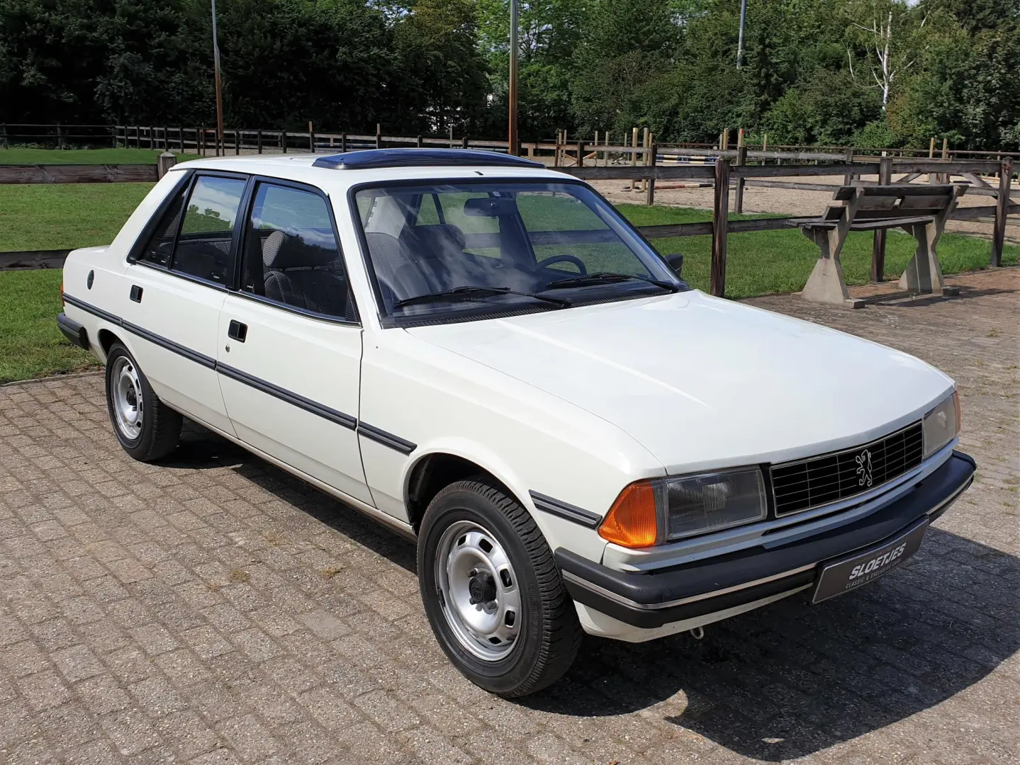 Peugeot 305 305 1.9 D GL 4