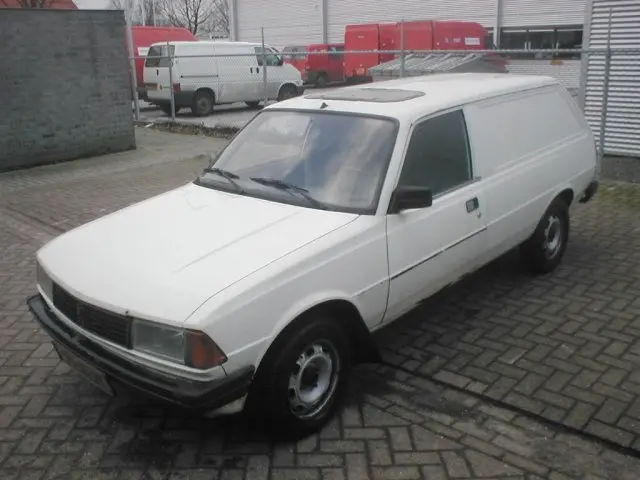 Peugeot 305 305 1.9 D GR 6