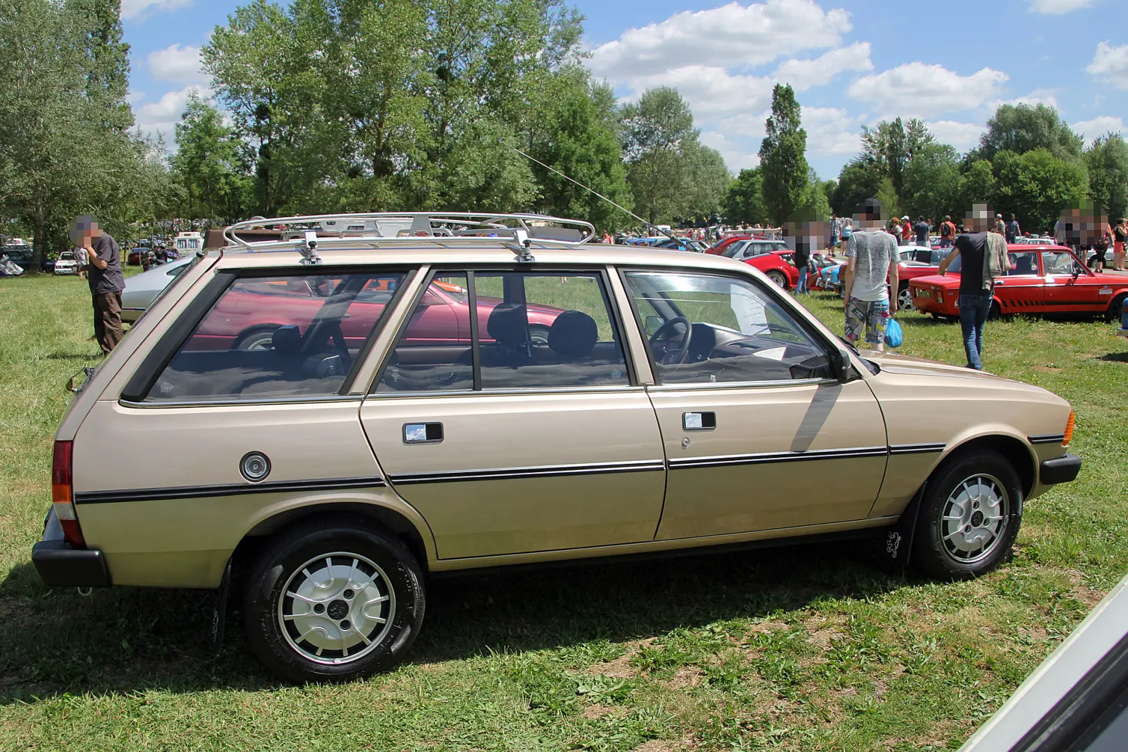 Peugeot 305 305 1.9 D GR 4