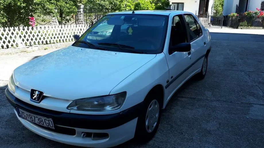 Peugeot 306 306 1.6 XR 0
