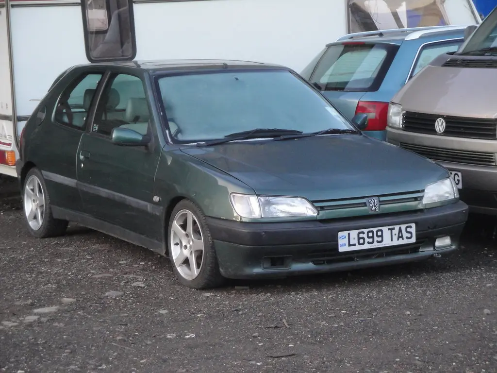 Peugeot 306 306 1.6 Roland Garros 6