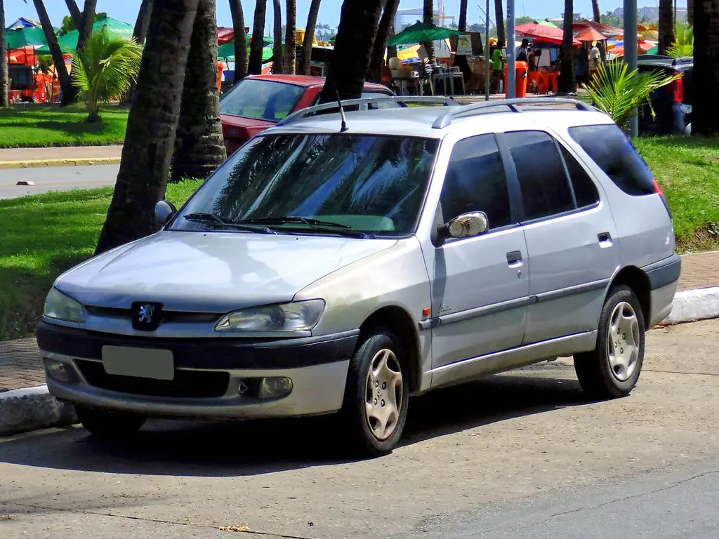 Peugeot 306 306 1.8 XR Break 5