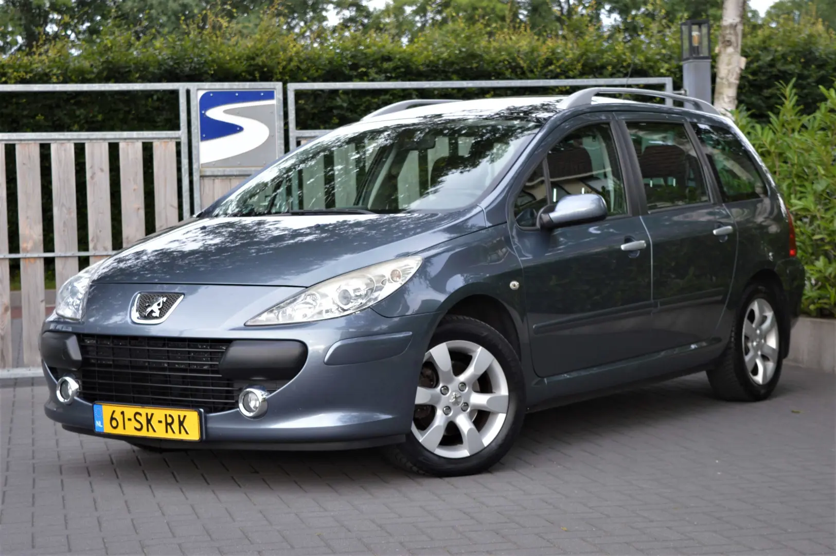Peugeot 307 307 2.0 Pack 6