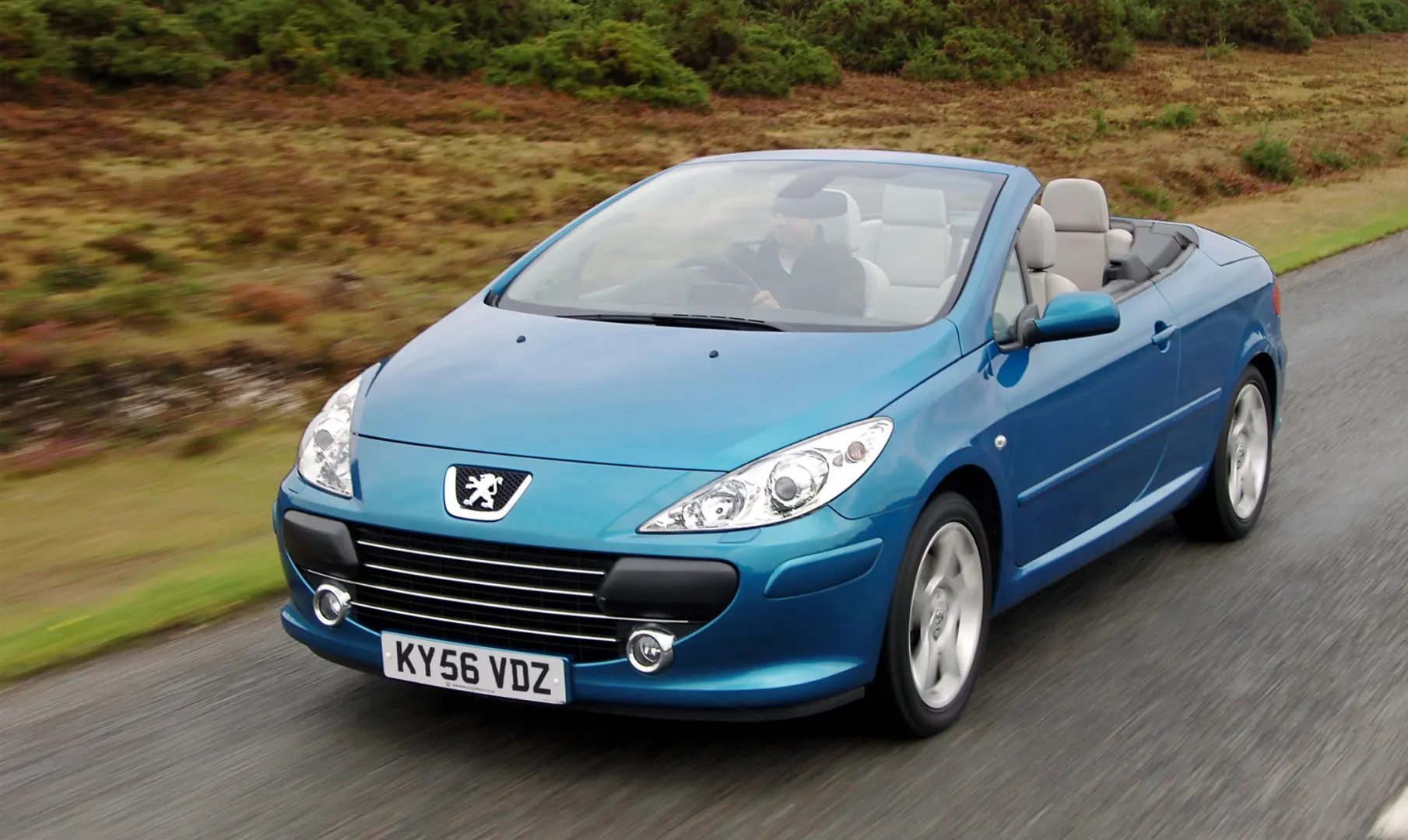 Peugeot 307 307 CC 2.0 Dynamic 0