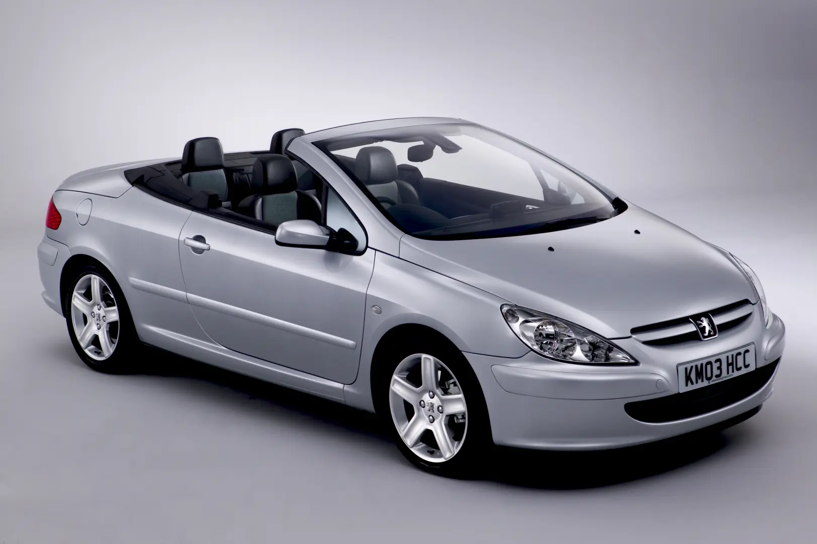 Peugeot 307 307 CC 2.0 Dynamic 2