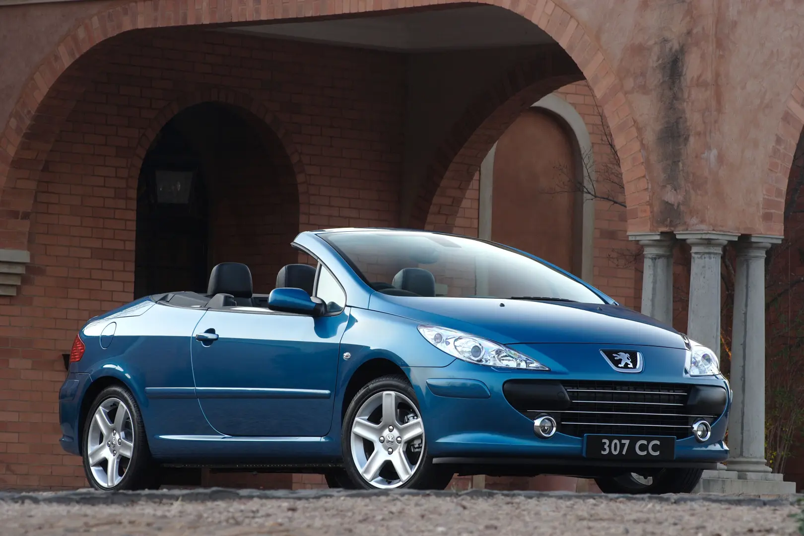 Peugeot 307 307 CC 2.0 Dynamic 7