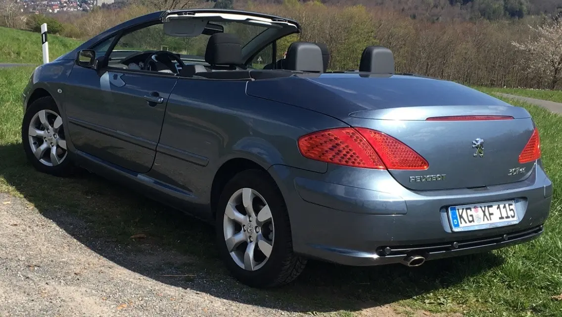 Peugeot 307 307 CC 2.0 Dynamic 0