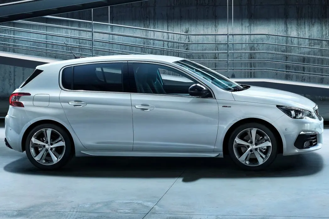 Peugeot 308 308 1.5 BlueHDI Active Dynamic EAT8 2