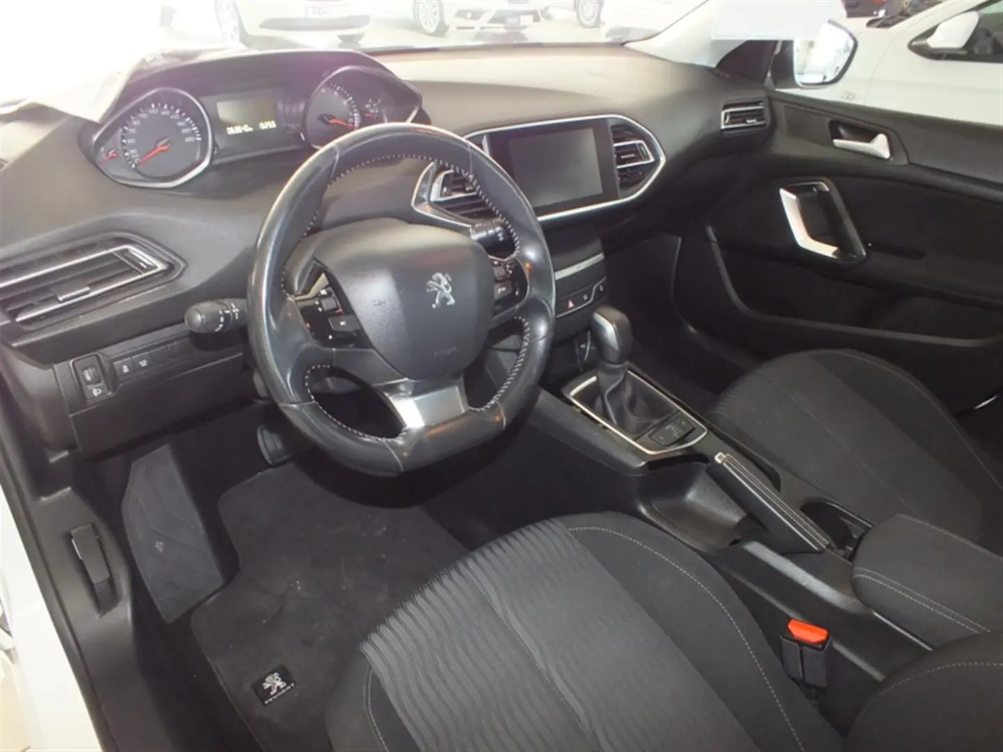 Peugeot 308 308 1.2 PureTech Start&Stop Active 3
