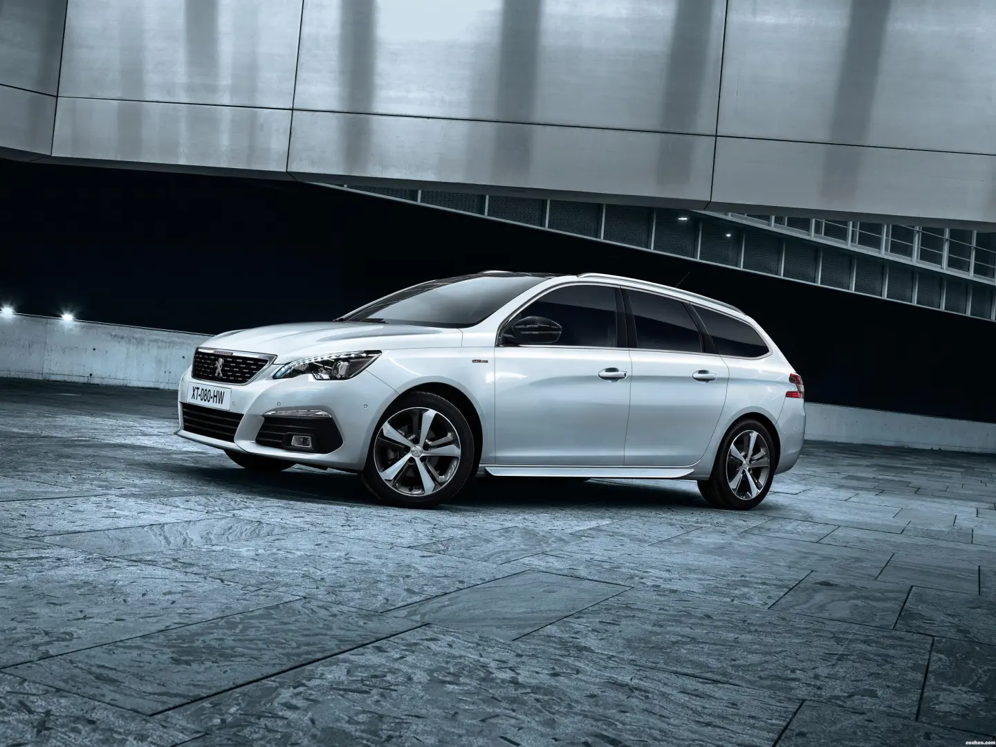 Peugeot 308 308 1.6 BlueHDI Start&Stop GT Line EAT6 4