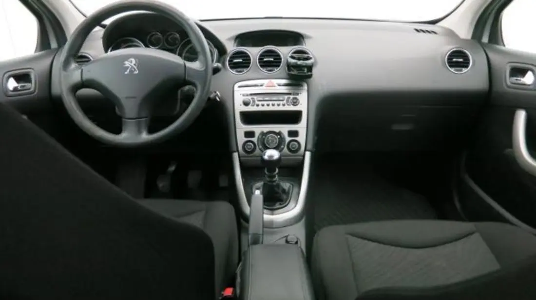 Peugeot 308 308 1.6 e-HDI Start&Stop Sportium Auto6R 2