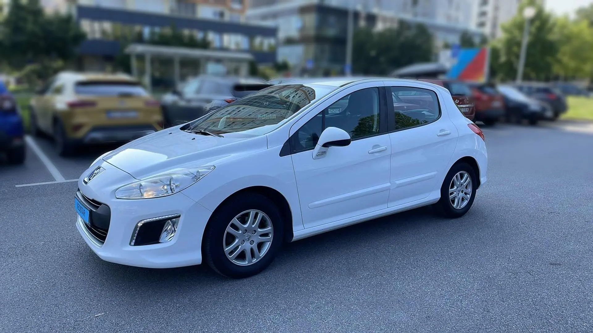 Peugeot 308 308 1.6 HDI Access 0