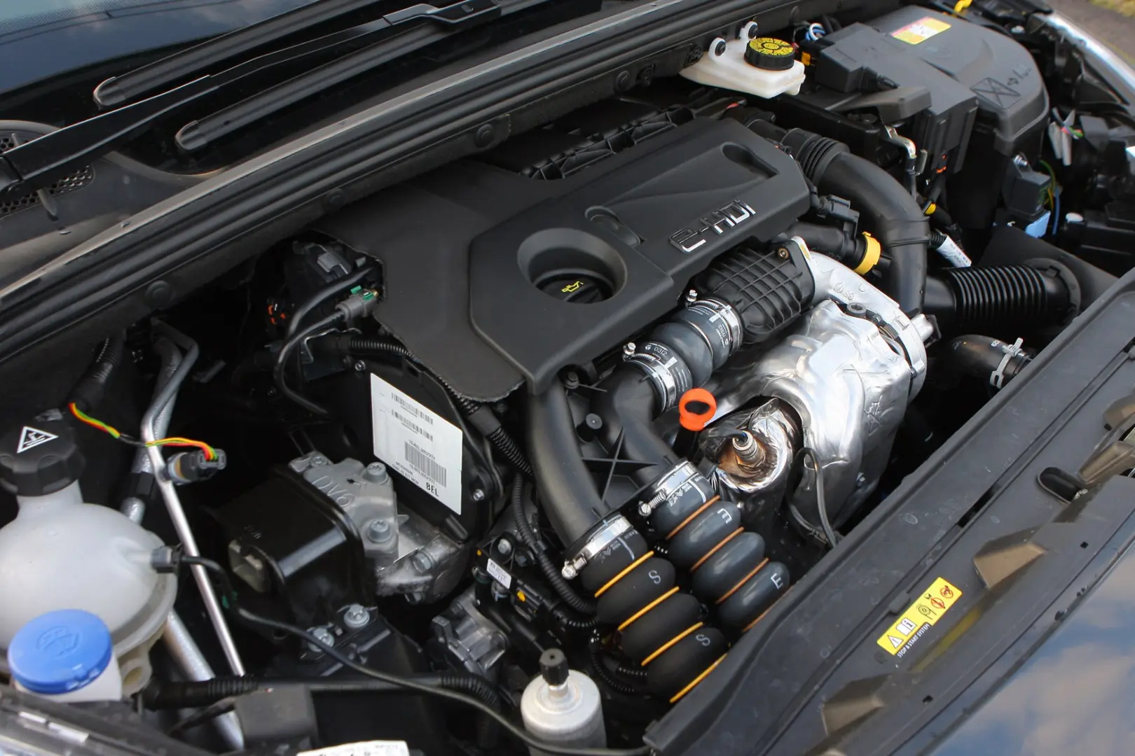 Peugeot 308 308 1.6 HDI Comfort 5