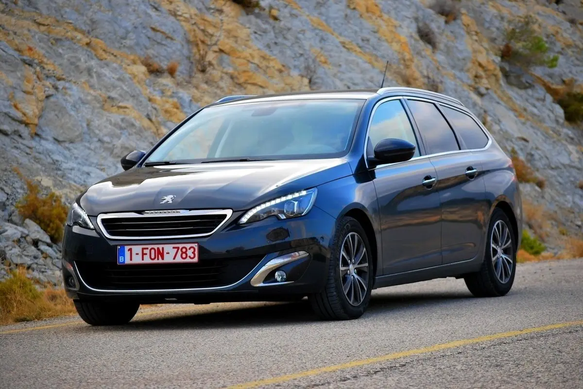 Peugeot 308 308 1.6 HDI Envy Auto6R 4