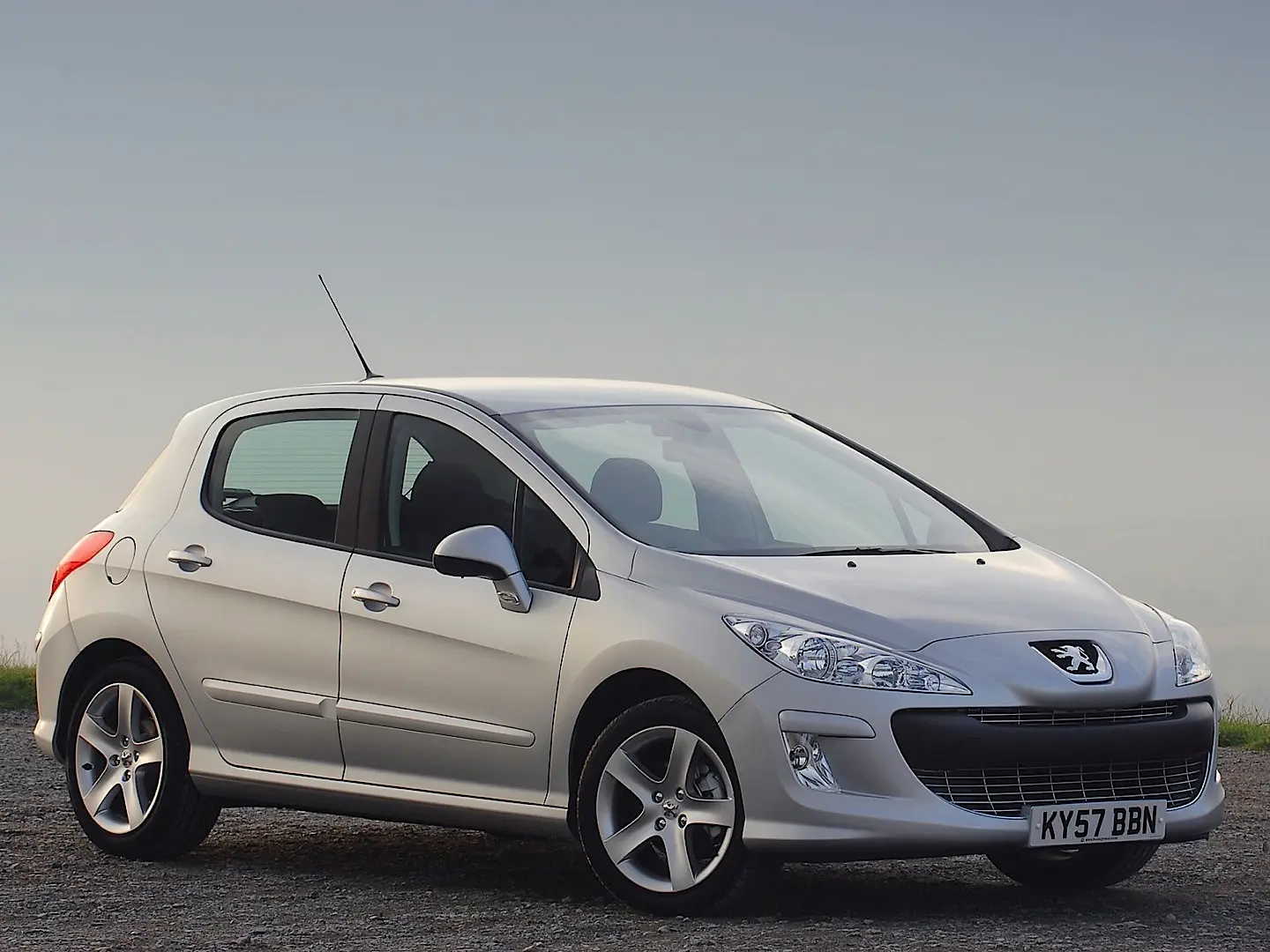 Peugeot 308 308 1.6 HDI Premium 6