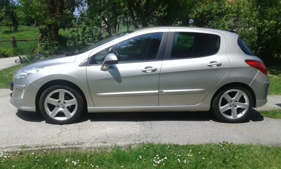Peugeot 308 308 1.6 HDI Premium 7