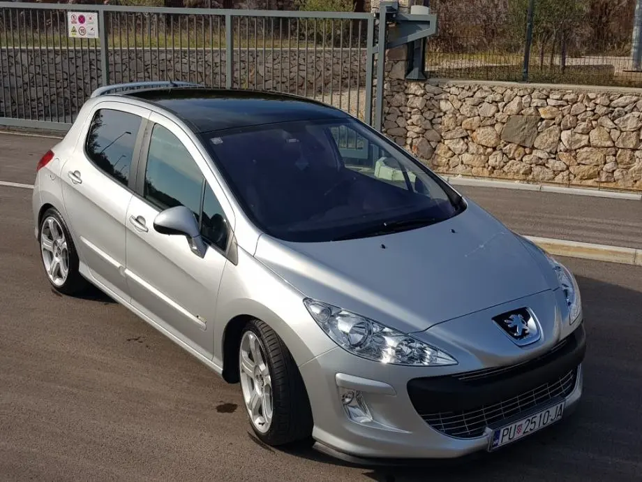 Peugeot 308 308 1.6 HDI Premium 6
