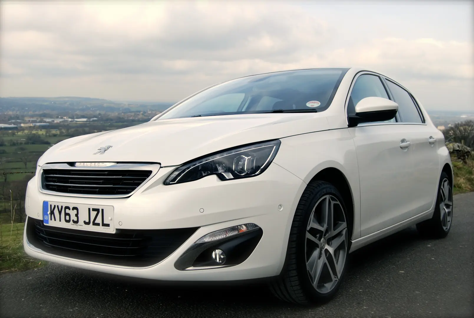 Peugeot 308 308 1.6 THP Premium Pack 5