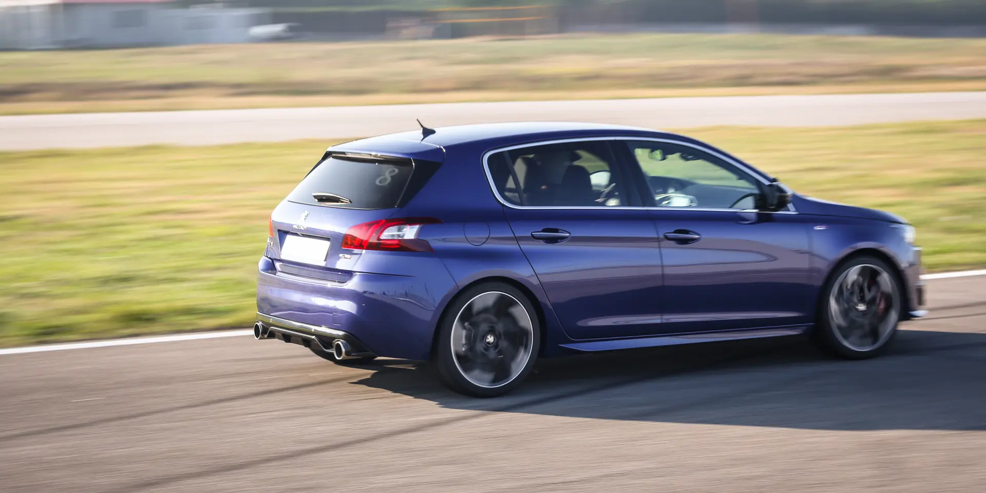 Peugeot 308 308 1.6 THP Start&Stop GTI by Peugeot Sport 5