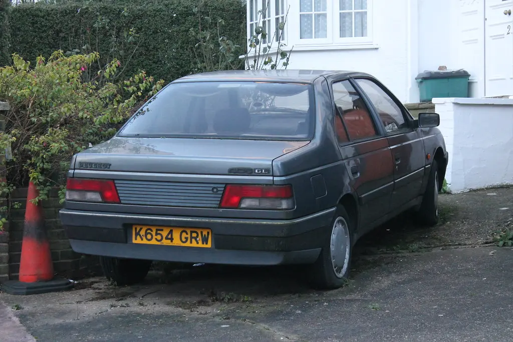 Peugeot 405 405 1.4 GL 4