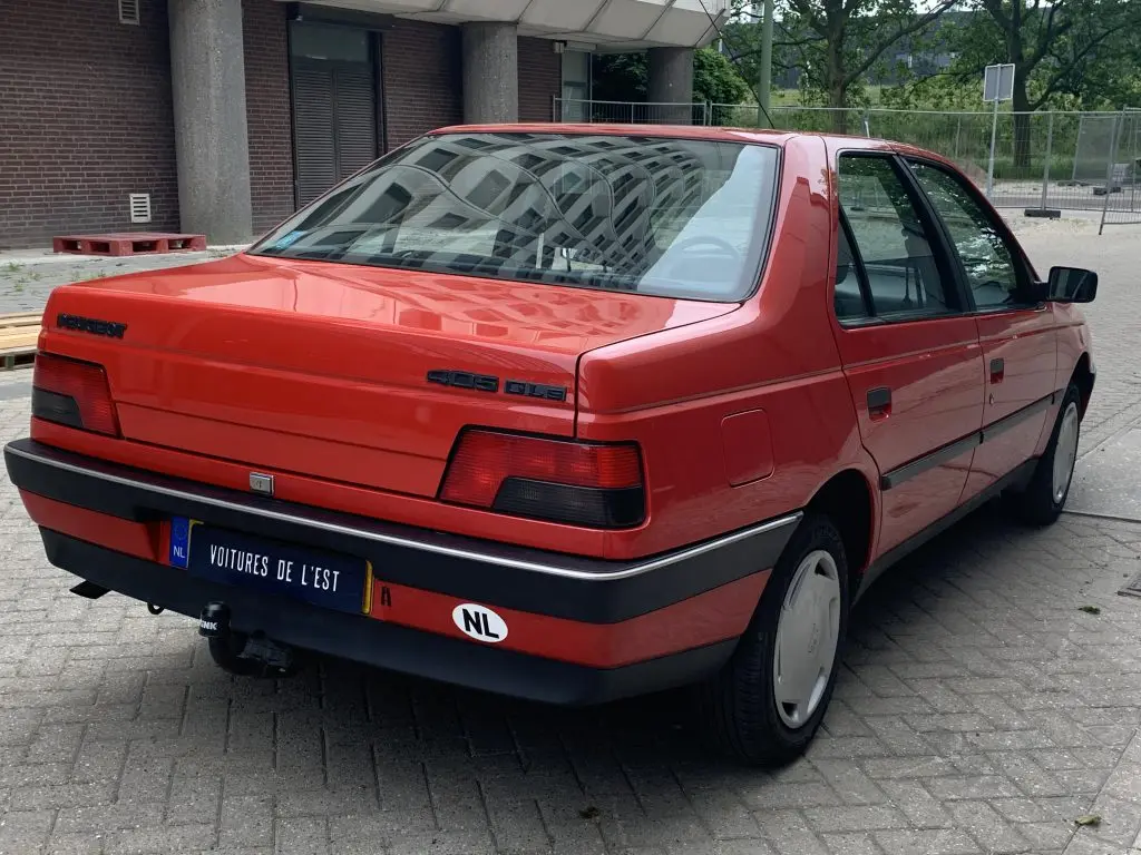 Peugeot 405 405 1.6 GR 6