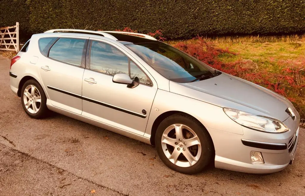 Peugeot 407 407 2.0 HDI Executive Tiptronic 5