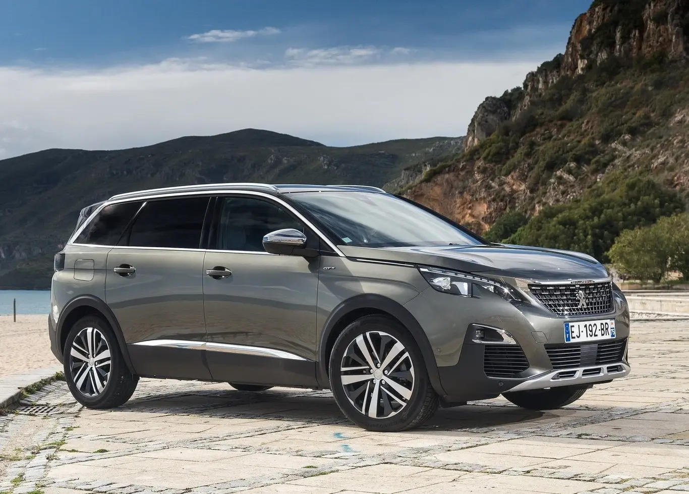 Peugeot 5008 5008 1.5 BlueHDI Allure Selection EAT6 6