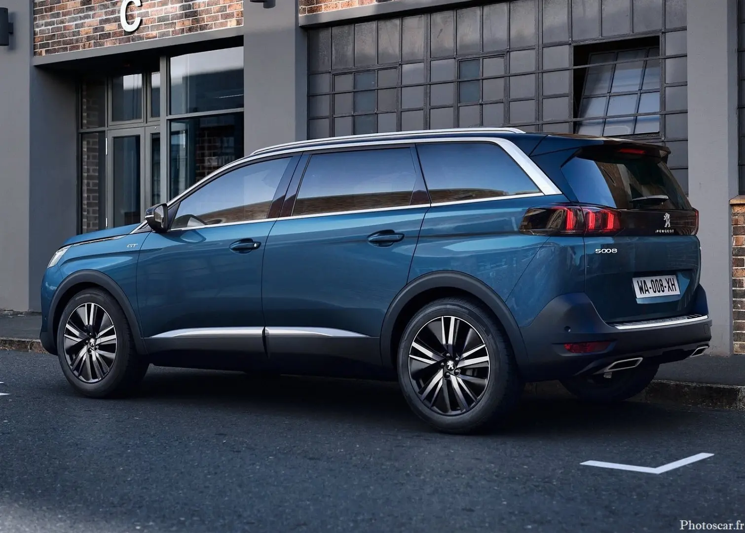 Peugeot 5008 5008 1.5 BlueHDI GT EAT8 2