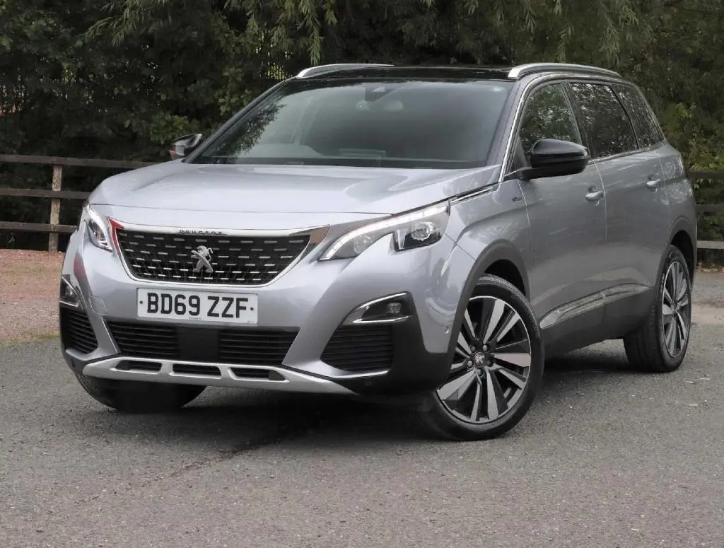Peugeot 5008 5008 1.5 BlueHDI GT Line EAT8 1