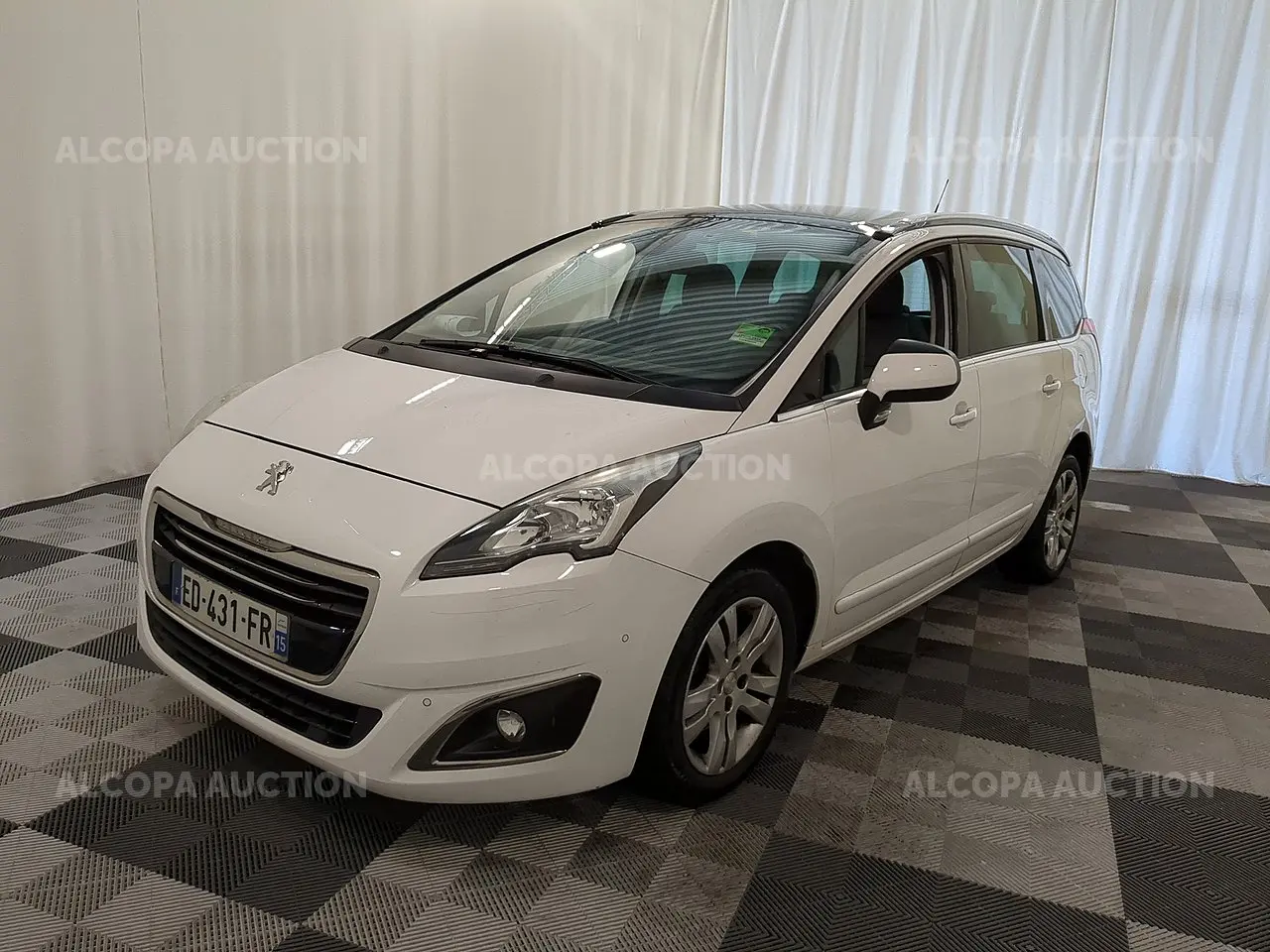 Peugeot 5008 5008 1.6 BlueHDI Allure EAT6 1