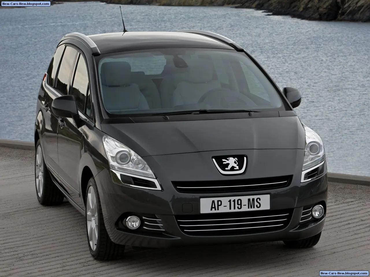 Peugeot 5008 5008 1.6 e-HDI Start&Stop Premium 7