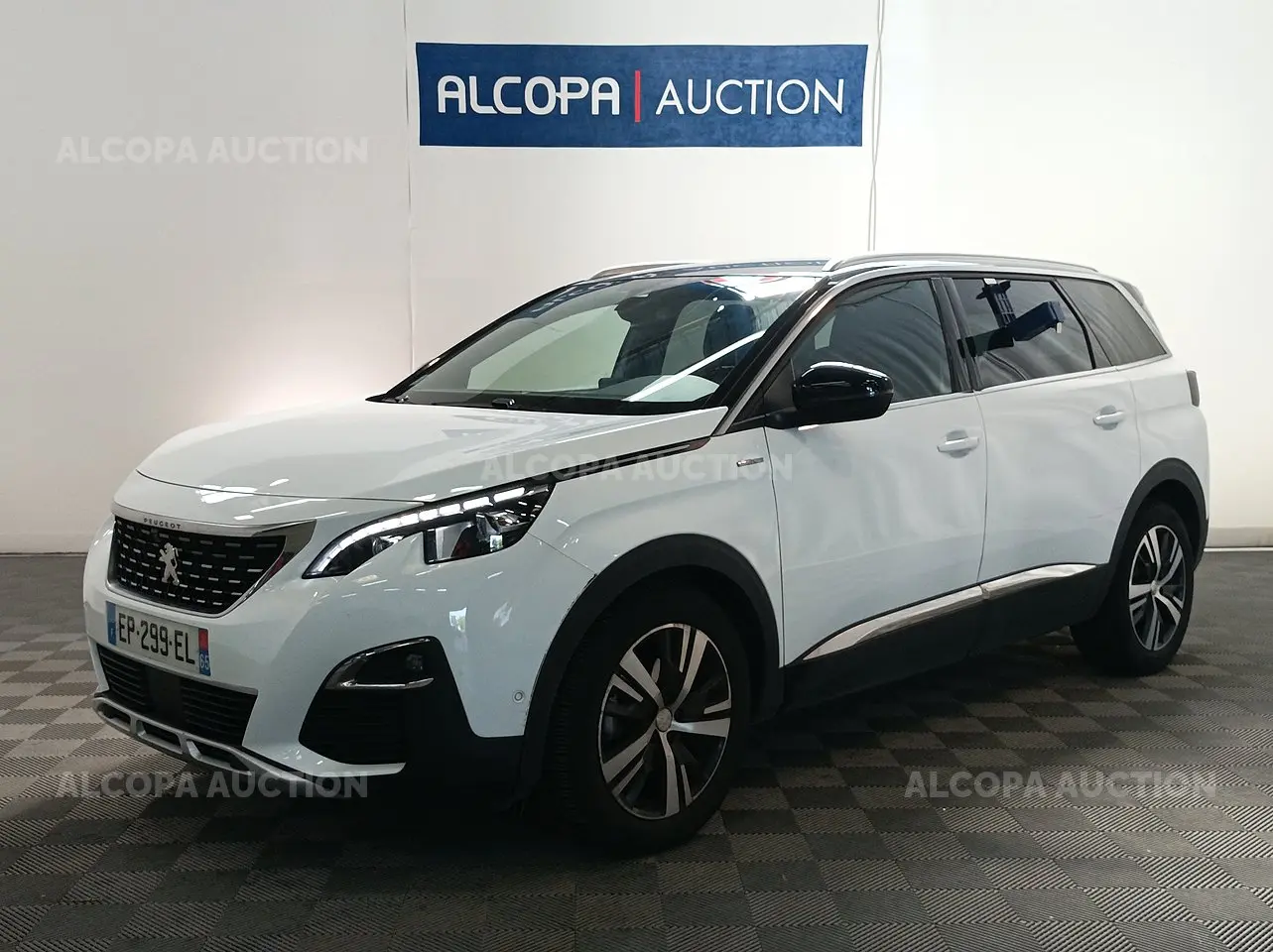 Peugeot 5008 5008 1.6 THP GT Line Dynamic EAT8	 4